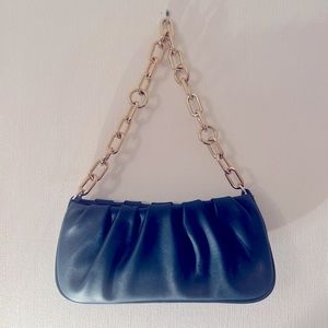 Gold Chain shoulder bag